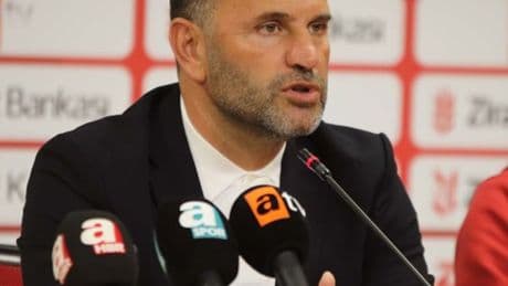 Okan Buruk'tan iki değişiklik!