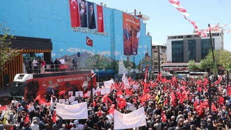 Van’da Millet İradesine Saygı mitingi | Özel: "Kayyımlar gitmeli, tutsaklar özgür kalmalı"