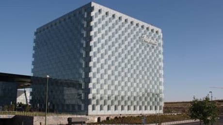 Nuovo blackout in Spagna: saltano telefoni fissi e internet: cosa sta succedendo