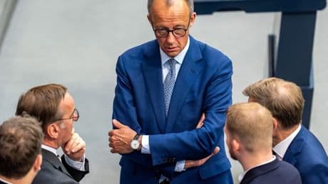 Reichensteuer hoch oder Sozialstaat beschneiden? – CDU-Politiker macht brisanten Vorschlag