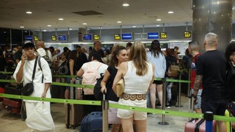 Varios retrasos y cancelaciones en el segundo día de huelga de 'handling' en aeropuertos