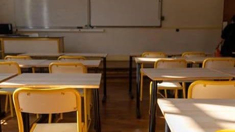 Fransız öğretmene ceza! Filistinliler için sınıfta saygı duruşu yapıldığı için görevden uzaklaştırıldı