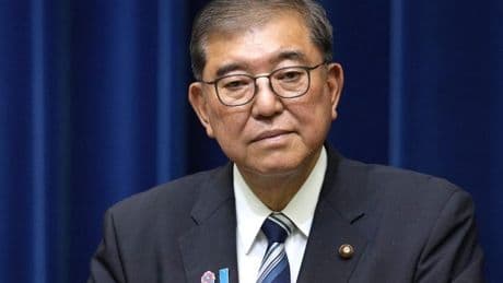 Dimite el primer ministro de Japón ante las críticas y divisiones en el seno de su partido