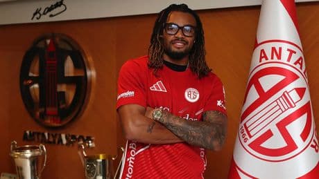 Antalyaspor, Como'dan Samuel Ballet'i kadrosuna kattı