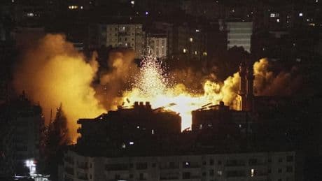 Israel lanza el mayor bombardeo en Beirut desde el alto el fuego