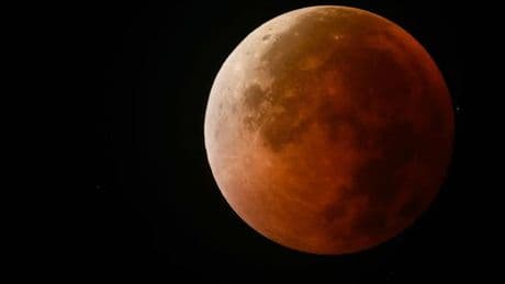 Blood moon seen in stunning photos around the world