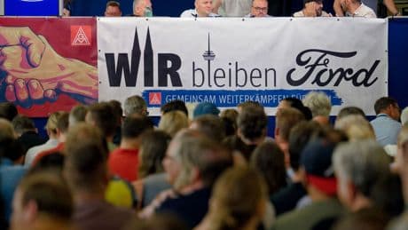 Eckpfeiler für Jobabbau: Sparkurs bei Ford: Gewerkschaft und Management einigen sich