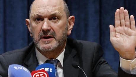 Louzán llamó al Madrid: "Apelo al sentido común y a la responsabilidad"