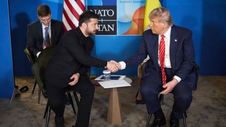 Krieg in der Ukraine: Trump kündigt Waffenlieferungen an Ukraine über die Nato an