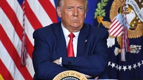 SON DAKİKA HABERLER: Beyaz Saray'da kovma furyası devam ediyor! Trump, kritik bir ismi daha görevden aldı