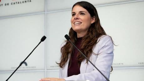 Junts critica la "batalla campal" PSOE-PP ante la Conferencia de Presidentes y Comuns y CUP acusan a los barones populares de "enfangar"