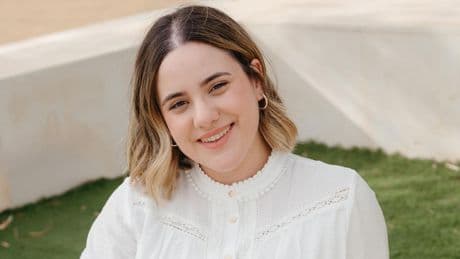 María Esclapez, psicóloga: “Si tienes insomnio y ansiedad, en lugar de forzarte a dormir, repítete que no lo necesitas. Al quitarle presión al cerebro, se relaja, y es más probable que logres conciliar el sueño”