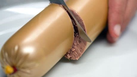 Streit um die Wurstpelle: Schon wieder die Verpackung mitgezahlt?