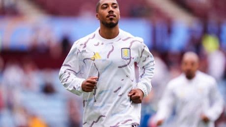Aston Villa vs Newcastle live: Magpies face Premier League opener without Isak as Liverpool saga rumbles on