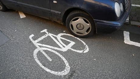 Das Recht am eigenen Bild - Darf ich einen Verkehrsverstoß fotografieren?