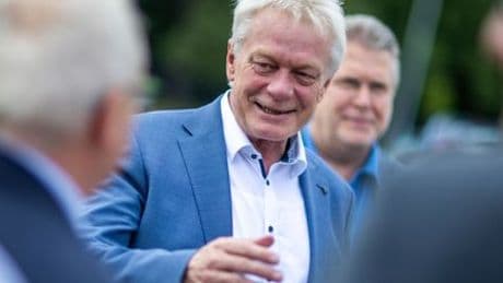 Agrarminister Alois Rainer: Der »schwarze Metzger« serviert auch in Berlin die Fleischplatte