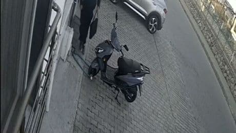 Şüpheli itfaiyecinin yeni görüntüleri ortaya çıktı