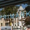 Meer zichtbaarheid in mode: Primark lanceert paspop in rolstoel