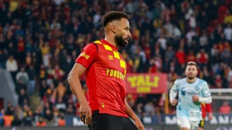 Göztepe'de vedalar sürüyor: 3 oyuncu için daha mesaj