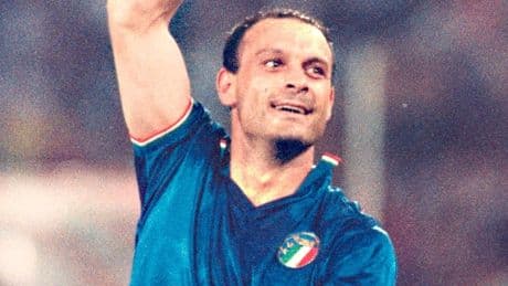 Dal Nord al Sud un solo urlo: Tot&ograve; Schillaci sei tutti noi!