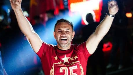 Süper Lig'de ilki başardı! Okan Buruk tarihe geçti