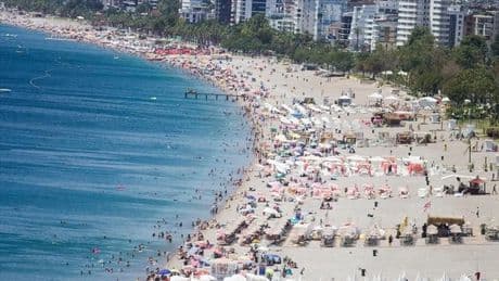 Antalya turizmde tüm zamanların nisan rekoru kırdı