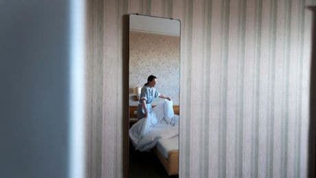 Violences sexuelles sur les femmes de chambre : « La figure pornographique de la soubrette irrigue encore l’imaginaire collectif »
