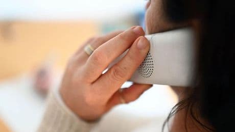 Soziales: Fast 100.000 Anrufe bei Bayerns Krisentelefonen