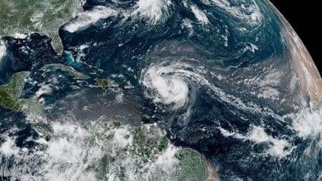 Le premier ouragan de l'année en Atlantique nord menace les Caraïbes