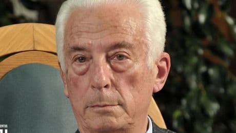 Franzo Grande Stevens, morto lo storico collaboratore di Gianni Agnelli: addio a un pezzo di storia Juve