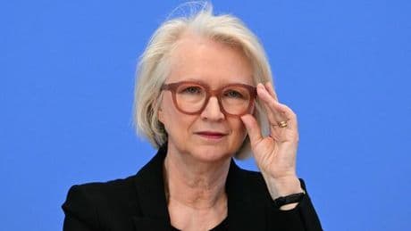 Sozialversicherung: Wirtschaftsweise warnt vor Kollaps von Renten- und Pflegesystem