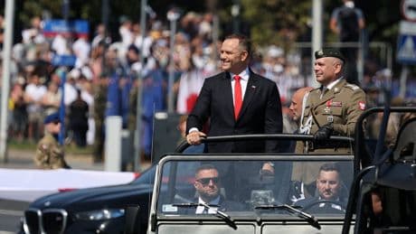 Face à la menace russe, la Pologne montre les muscles avec « le plus grand défilé » de son histoire