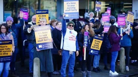 BREAKING: Nurses reject NHS pay deal - and could join resident doctors on picket line