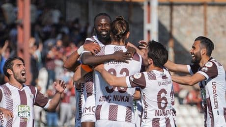 Bandırmaspor, play-off'ta yarı finalde!