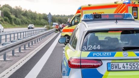 Autobahn-Unfall bei Freiburg: Verfolgungsjagd – Polizei gibt Schüsse ab