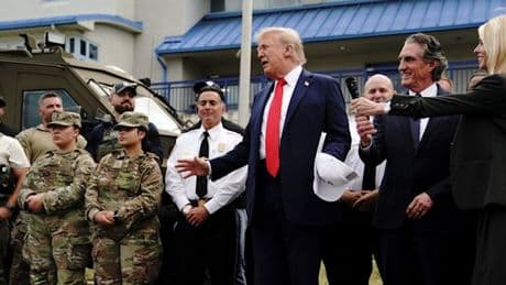 „Die Stadt ist wie ausgewechselt“ – Trump besucht Polizei in Washington