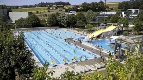 En France, et ailleurs, les piscines publiques font face aux incivilités