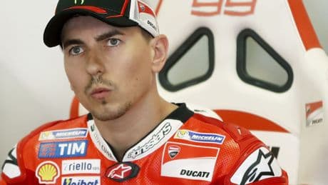 Jorge Lorenzo: "Lo que más me sorprendió al conducir un F1 es que tocaba mucho en el suelo"
