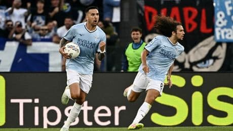 Vecino contratto in scadenza: la Lazio temporeggia e il Como ci pensa