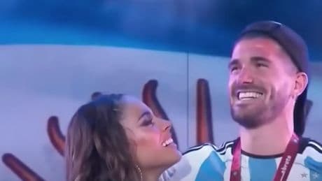 Tini Stoessel y el futbolista Rodrigo de Paul podrían estar preparando su boda