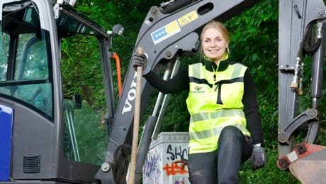 Lieber Gehwegplatte als Schreibtisch - Straßenbau macht mich glücklicher als ein Studium