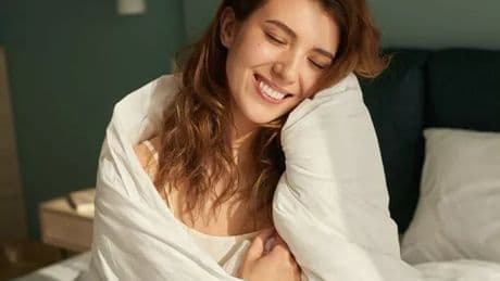 ‘Incredibly cooling’ luxury blanket that’s ‘perfect for the summer’ gets price cut in flash sale