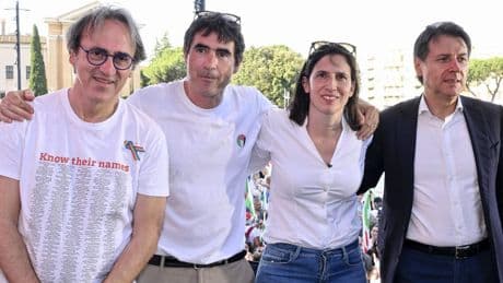 Referendum, i sedicenti «migliori» ritornino alla realtà