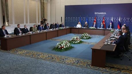 Russie-Ukraine : pas d'accord de paix en vue malgré les menaces de Trump