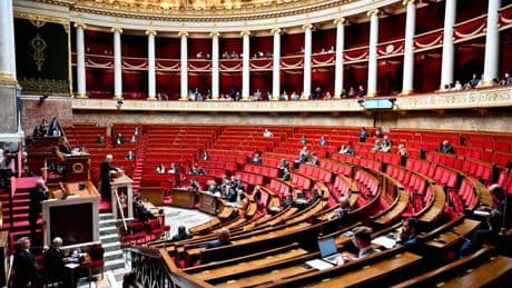 Un chemin encore long vers la parité : seulement 28 % de femmes à des postes-clés du pouvoir, alerte Oxfam