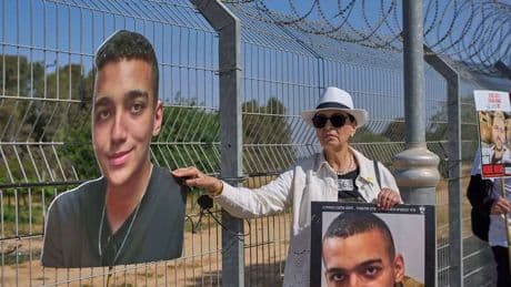 Medienbericht: Hamas übergibt US-israelische Geisel an Rotes Kreuz