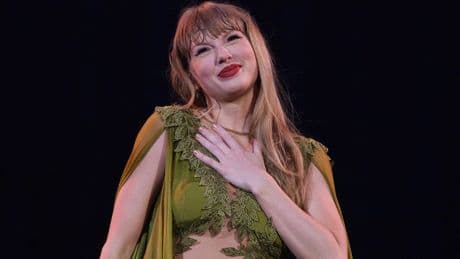 Five Taylor Swift Albums Return To The Charts In One Massive Surge