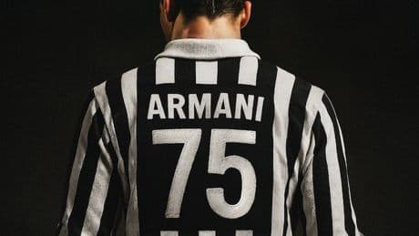 <p>La Juventus veste Giorgio Armani: nuova collaborazione fuori dal campo</p>
&nbsp;