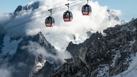 Italie: au moins quatre morts dans la chute d'une cabine de téléphérique, une personne disparue