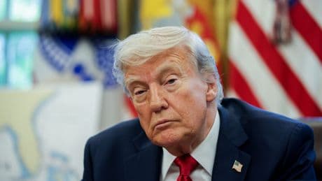 Trump order targets "sanctuary cities"